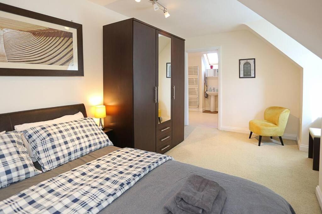 Apartment 3bed/2bath Duplex - Pure Bliss Belfast